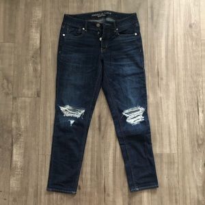 American Eagle Boyfriend Jeans/ Size 4